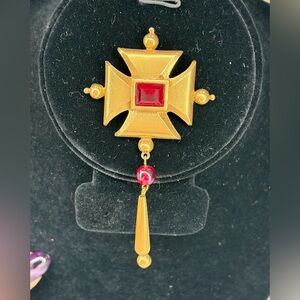Vintage Maltese Cross Red Glass Gold Tone Brooch